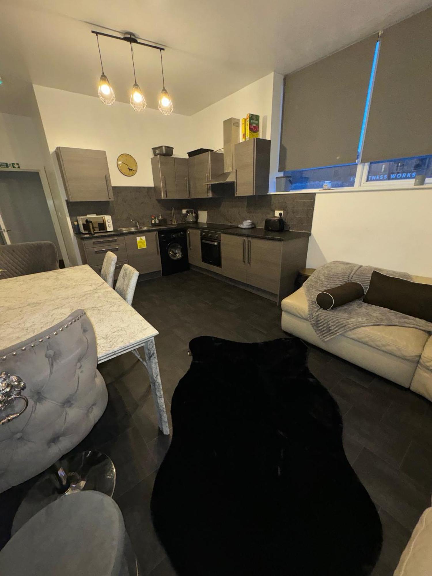 Cozy * Sheffield